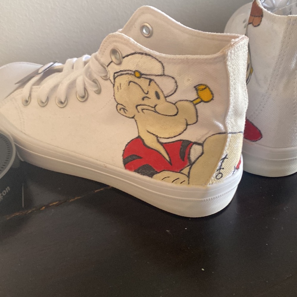 Nwt Popeye and Olive Oyl Hand crafted hi tops - Picture 3 of 6